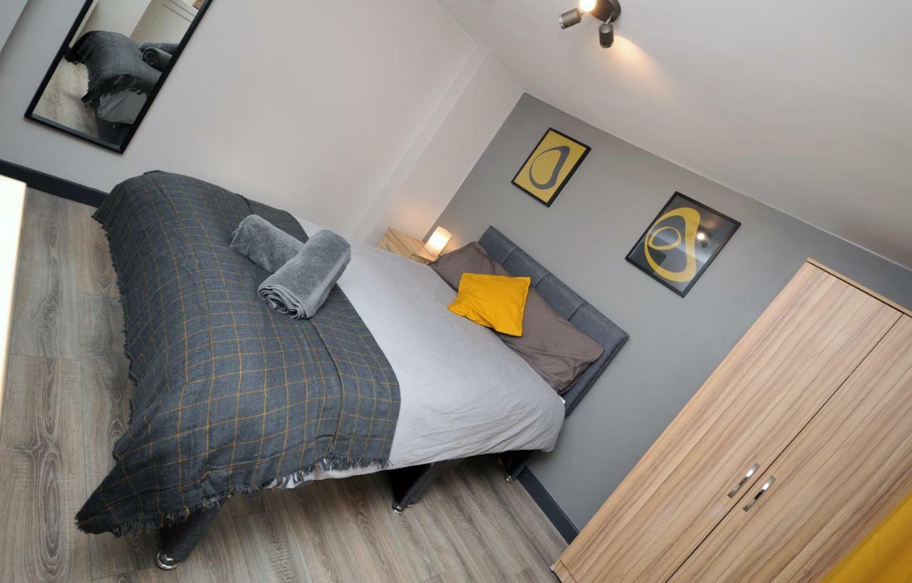 Stone'S Throw City Centre - Tv In Every Bedroom! Swansea Kültér fotó